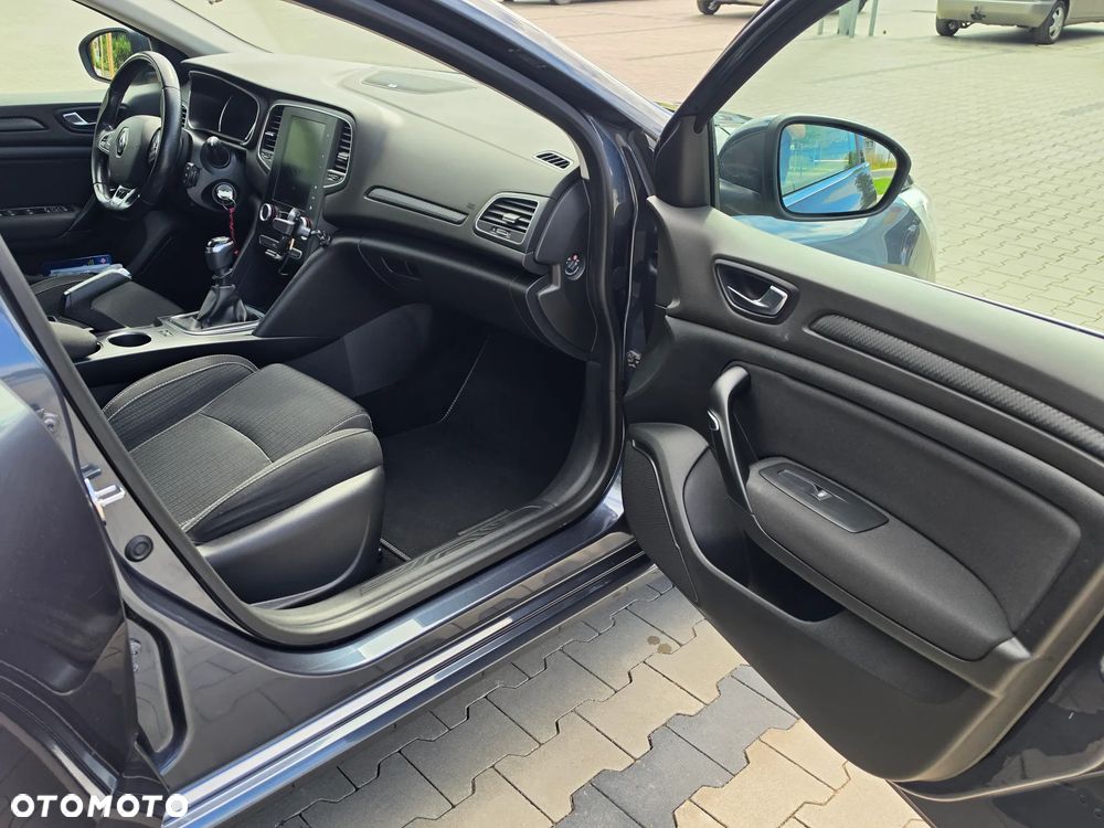 Renault Megane 1.6 SCe Zen - 6