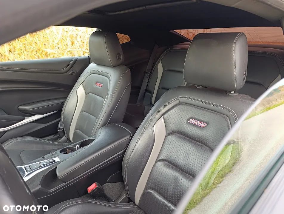 Chevrolet Camaro Coupe 6.2 V8 - 16