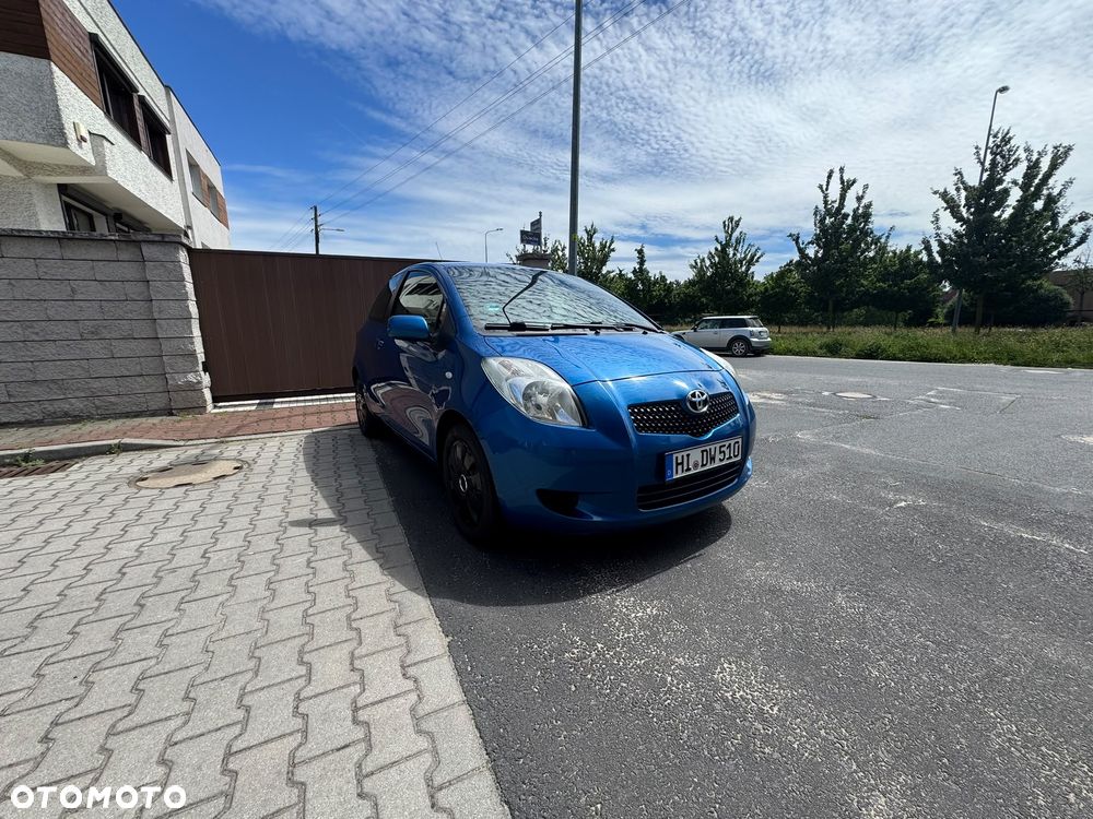 Toyota Yaris 1.3 VVT-i Cool - 24