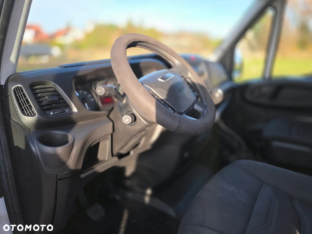 Iveco 35S17 Daily - 8