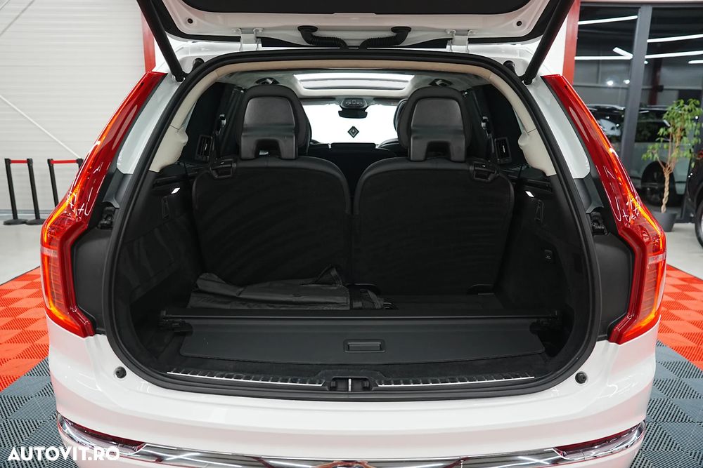 Volvo XC 90 B5 MHEV AWD 7 locuri Ultimate Bright - 17