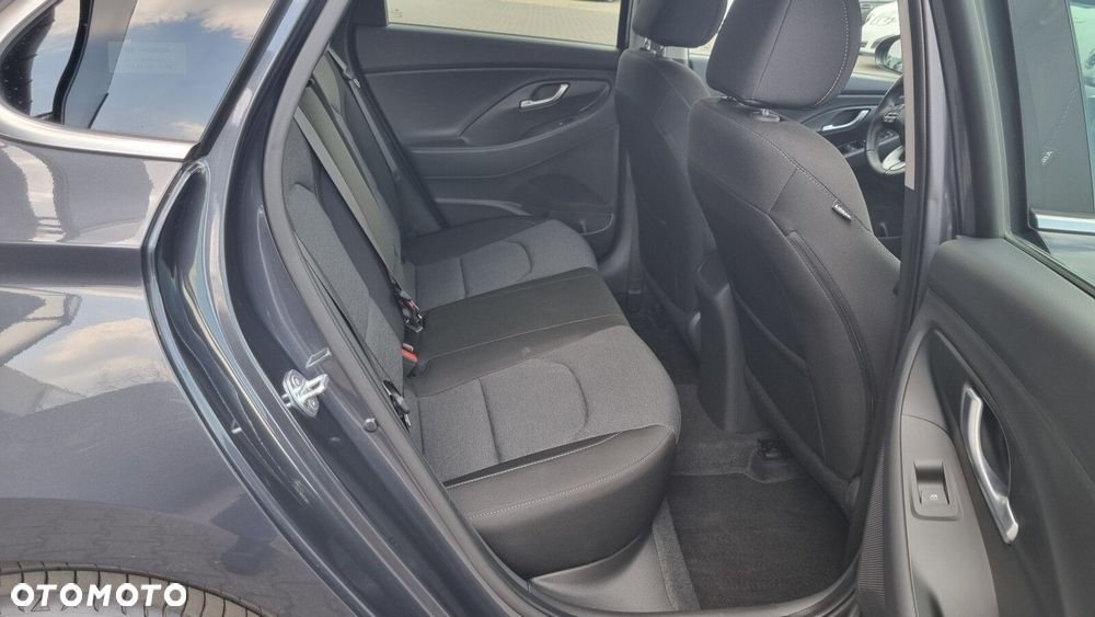 Hyundai i30 - 21