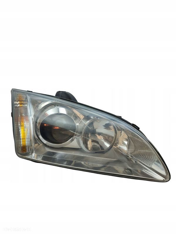 LAMPA REFLEKTOR PRAWY PRZÓD FORD FOCUS MK2 (2004-2007) EUROPA - 1