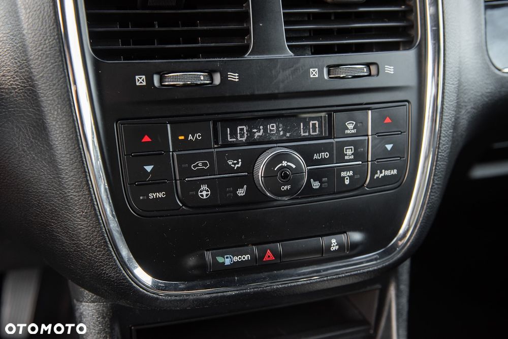 Dodge Grand Caravan 3.6 R/T - 24
