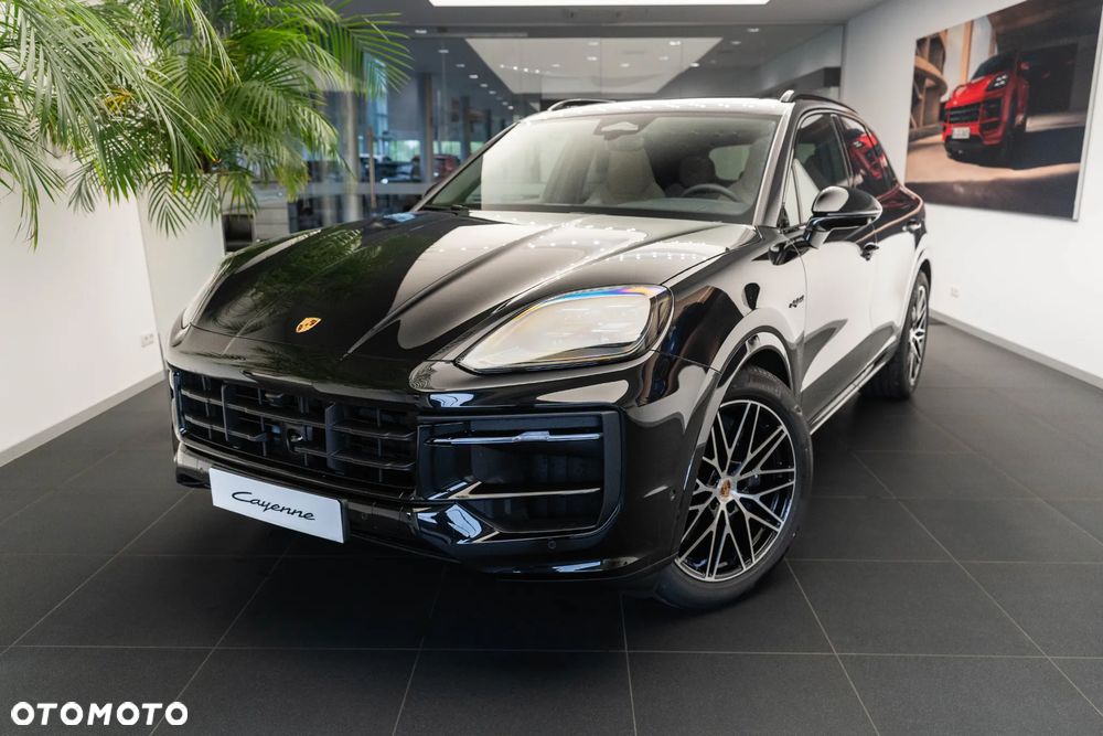 Porsche Cayenne E-Hybrid PHEV Black Edition - 1