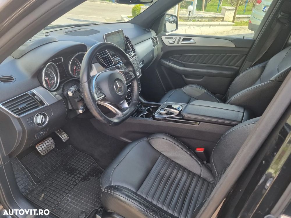 Mercedes-Benz GLE - 16