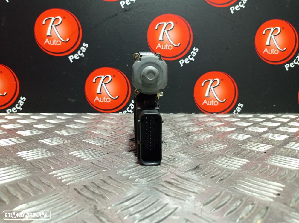 Motor Do Elevador Porta F.D Volkswagen Golf Iv (1J1) - 2