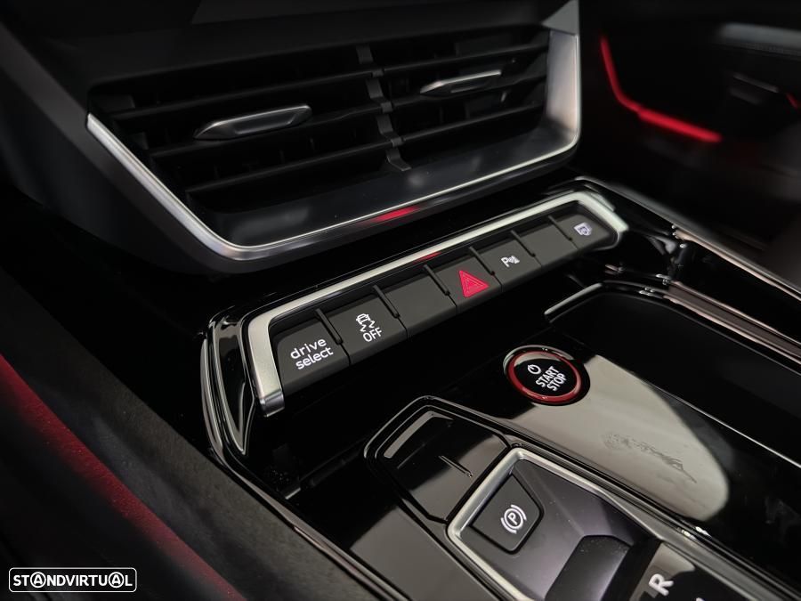 Audi RS e-tron GT quattro - 30