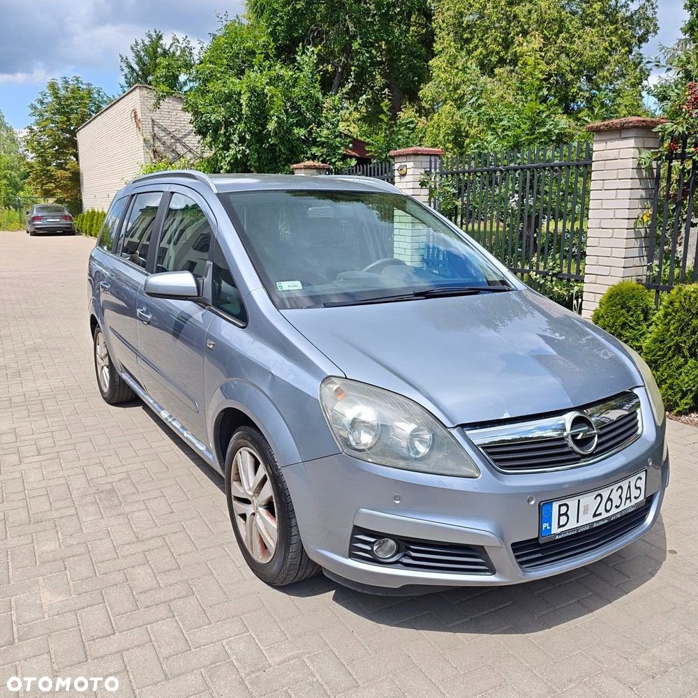 Opel Zafira 1.6 Enjoy - 4