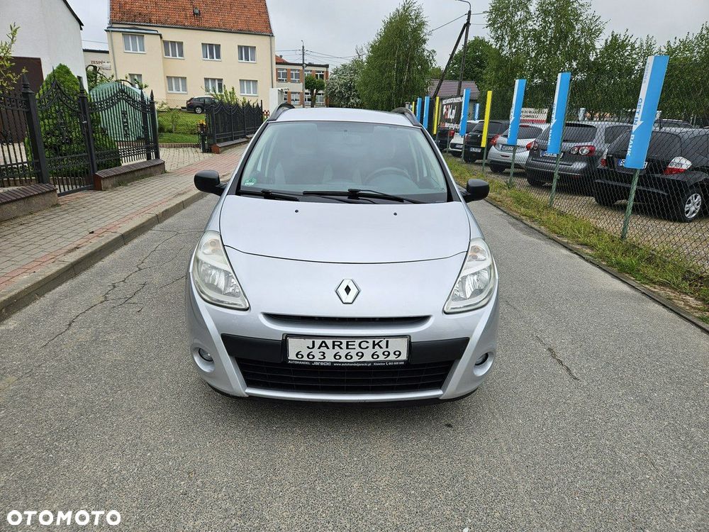 Renault Clio - 2