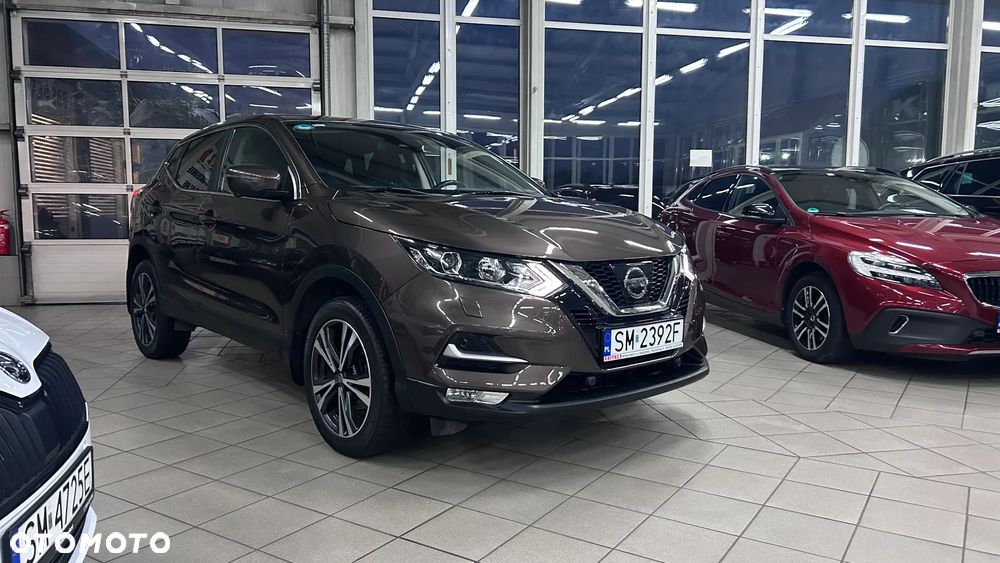 Nissan Qashqai 1.2 DIG-T N-Connecta EU6 - 7