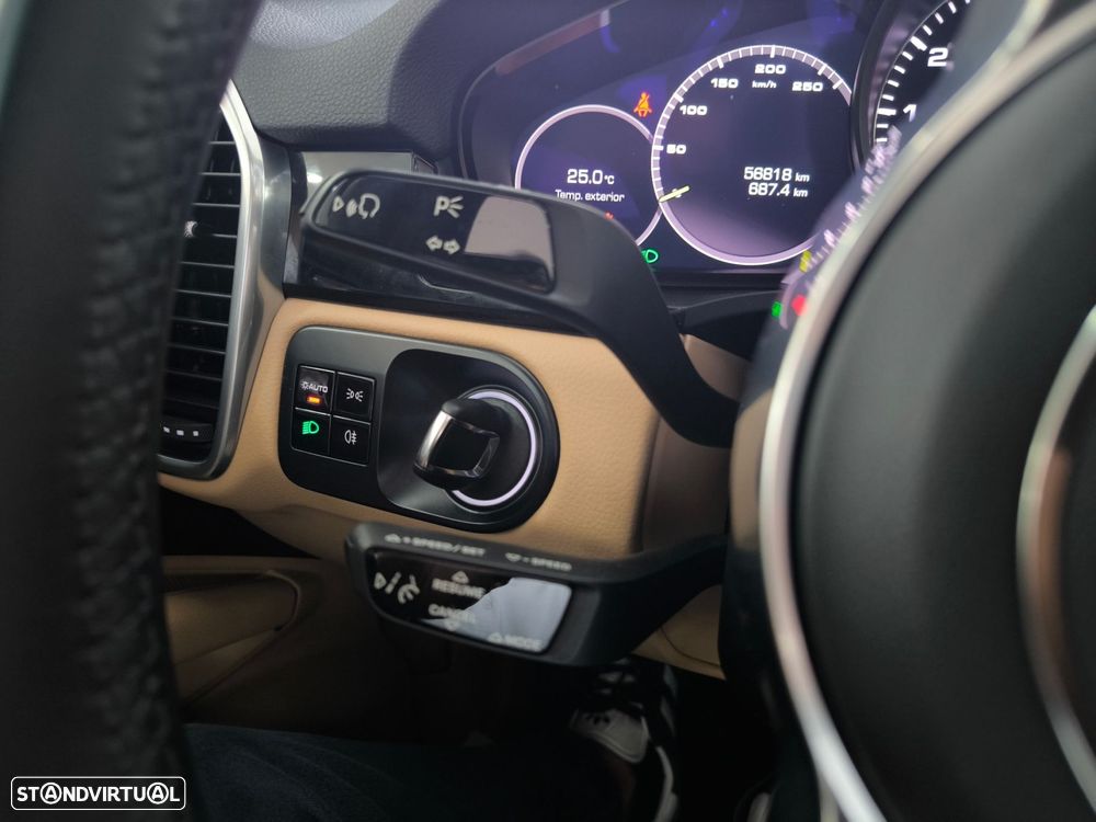 Porsche Cayenne E-Hybrid - 21