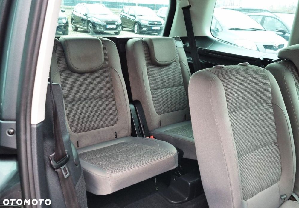 Volkswagen Sharan - 13