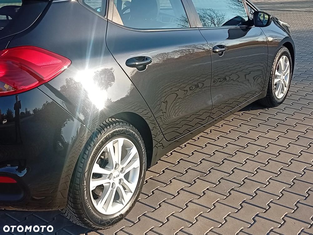 Kia Ceed - 7