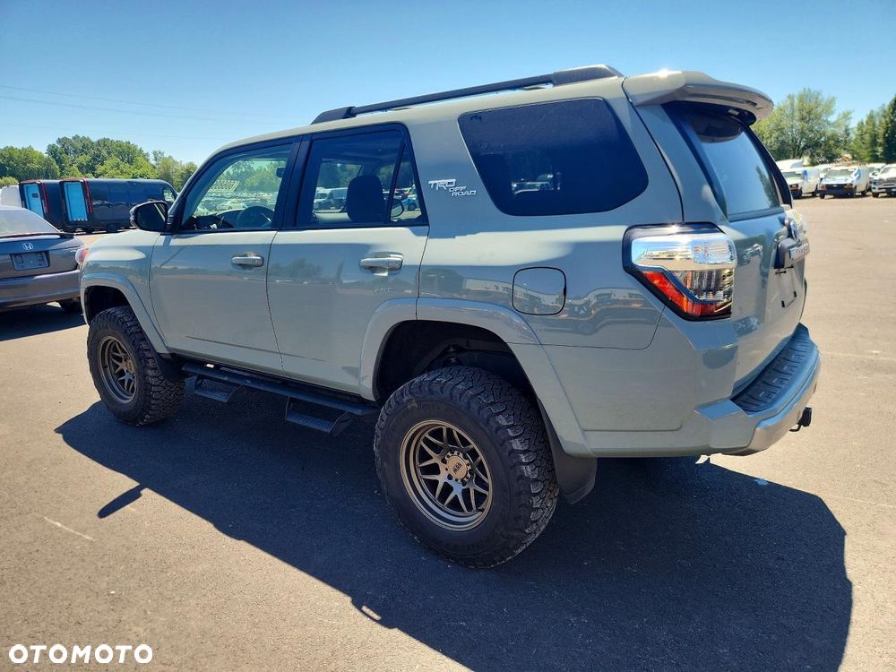 Toyota 4-Runner - 5
