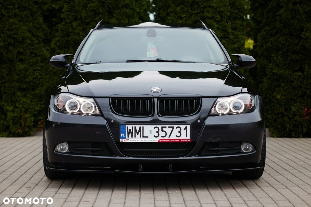 BMW Seria 3 318d - 11