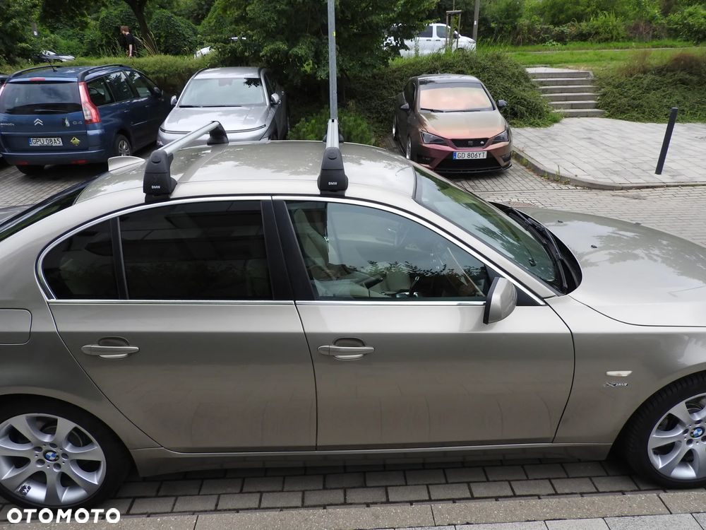 BMW Seria 5 530d xDrive - 3