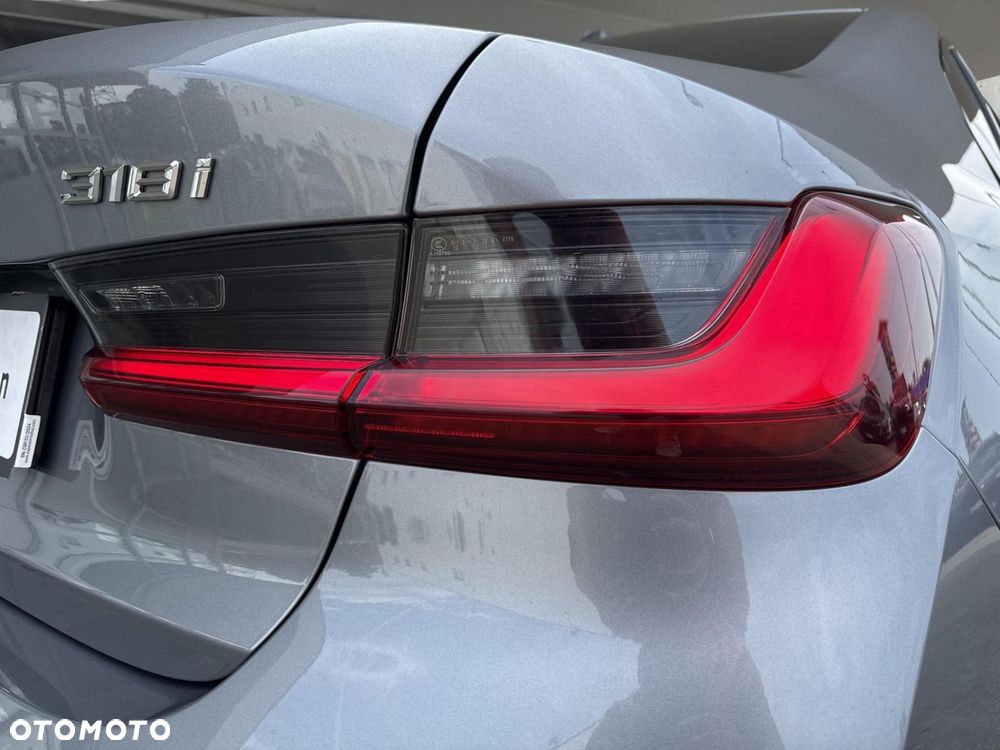 BMW Seria 3 - 22