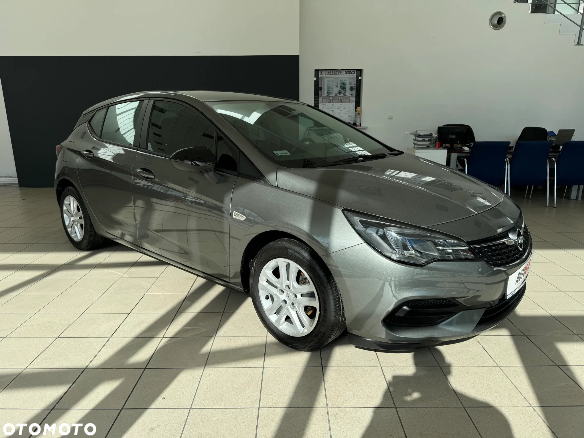 Opel Astra V 1.2 T Edition S&S - 7