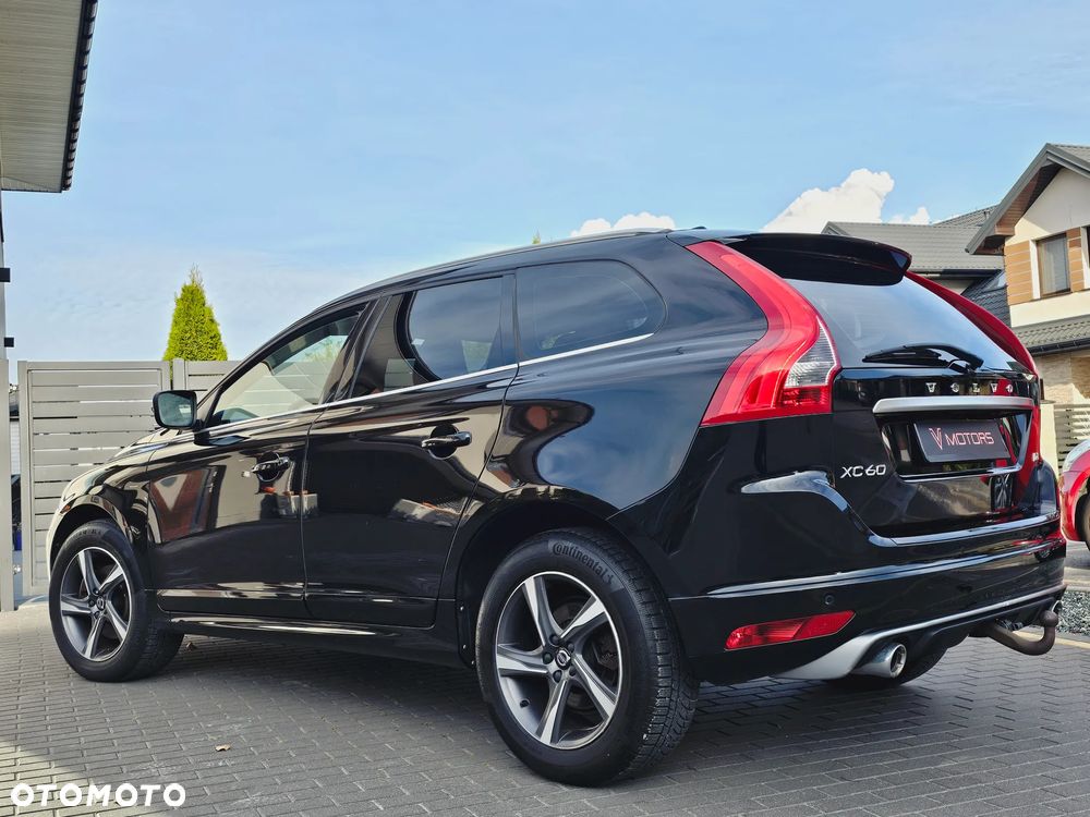 Volvo XC 60 D3 Drive-E R-Design Momentum - 23