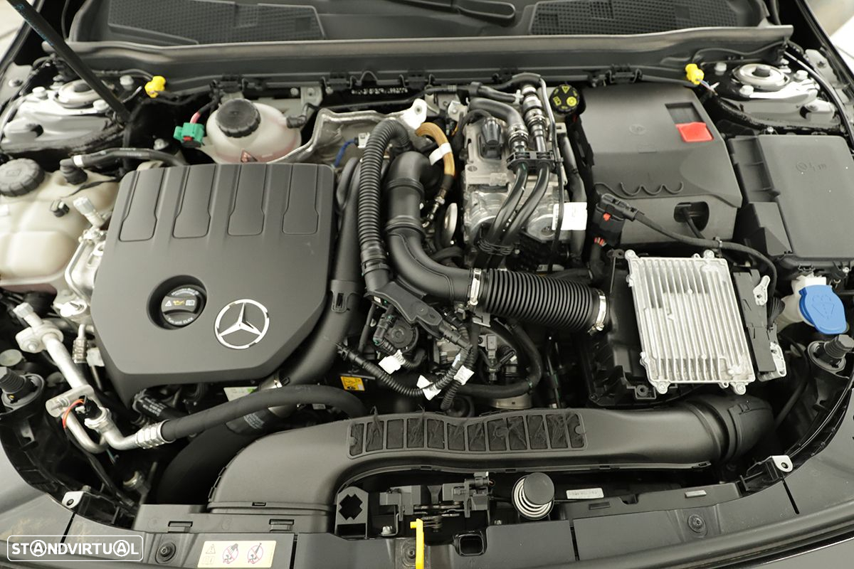 Mercedes-Benz A 250 e - 25