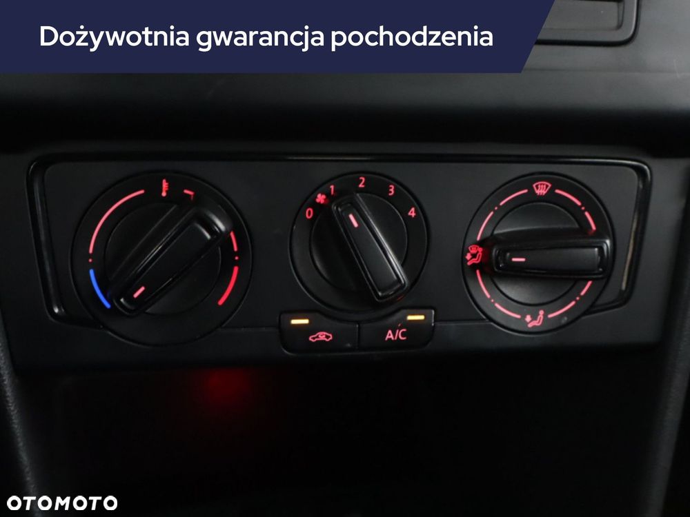 Volkswagen Polo - 17