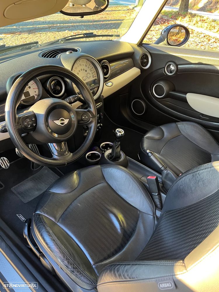 MINI 3 Portas Cooper S - 16