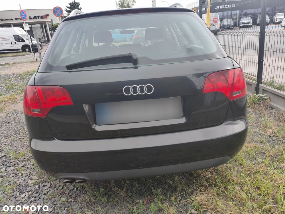 Audi A4 Avant 2.0 TDI - 5
