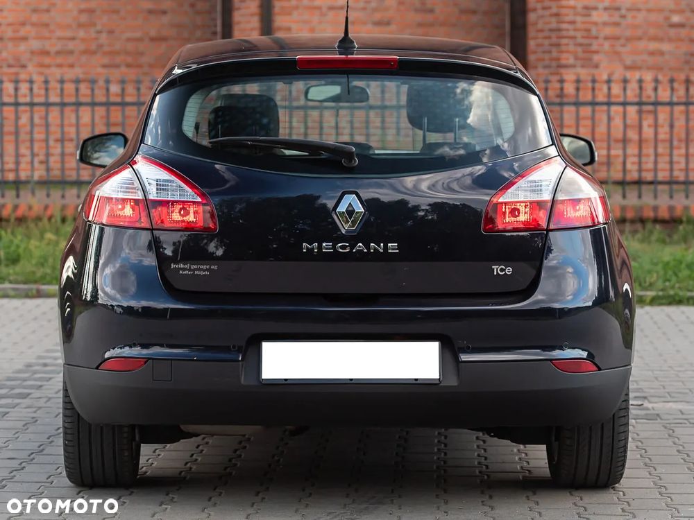 Renault Megane TCe 180 Dynamique - 11