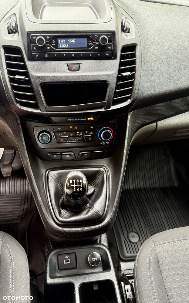 Ford TRANSIT CONNECT - 12