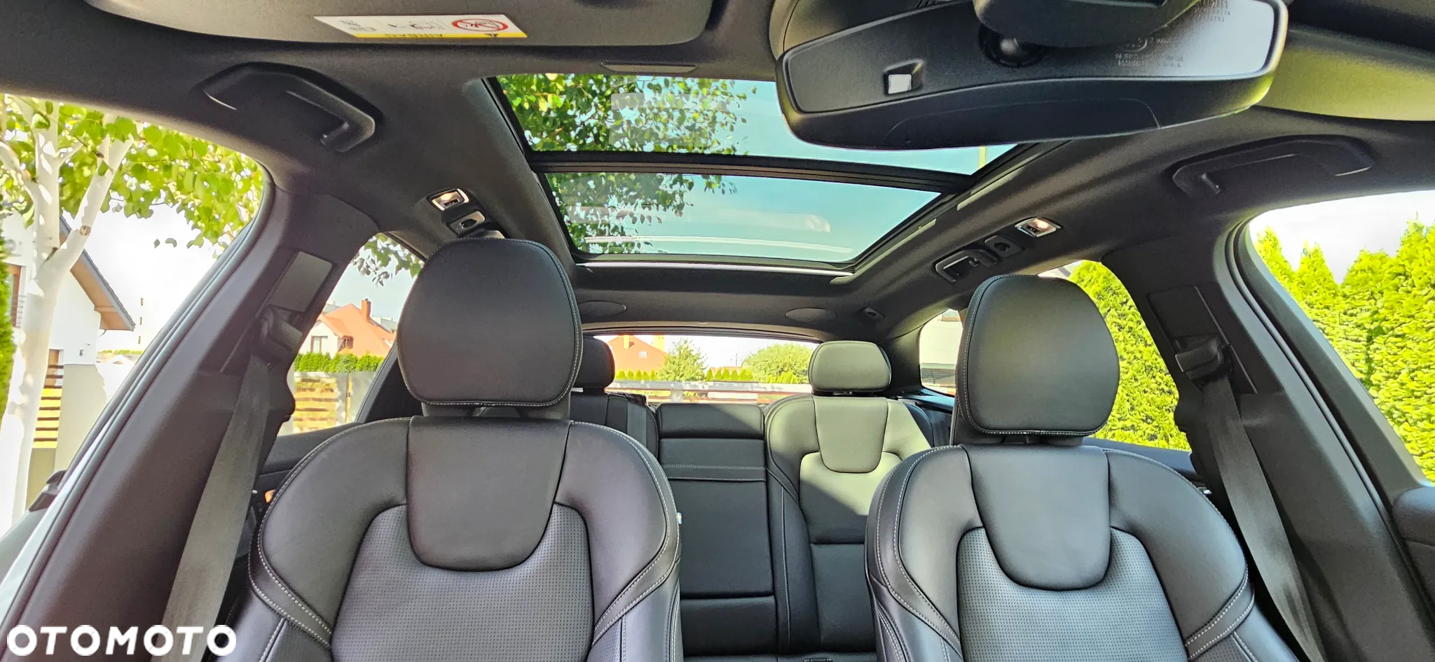 Volvo XC 60 B4 B R-Design - 13