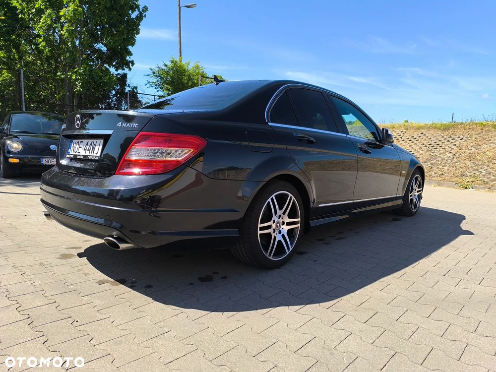Mercedes-Benz Klasa C 300 CDI 4Matic 7G-TRONIC Avantgarde Edition - 2