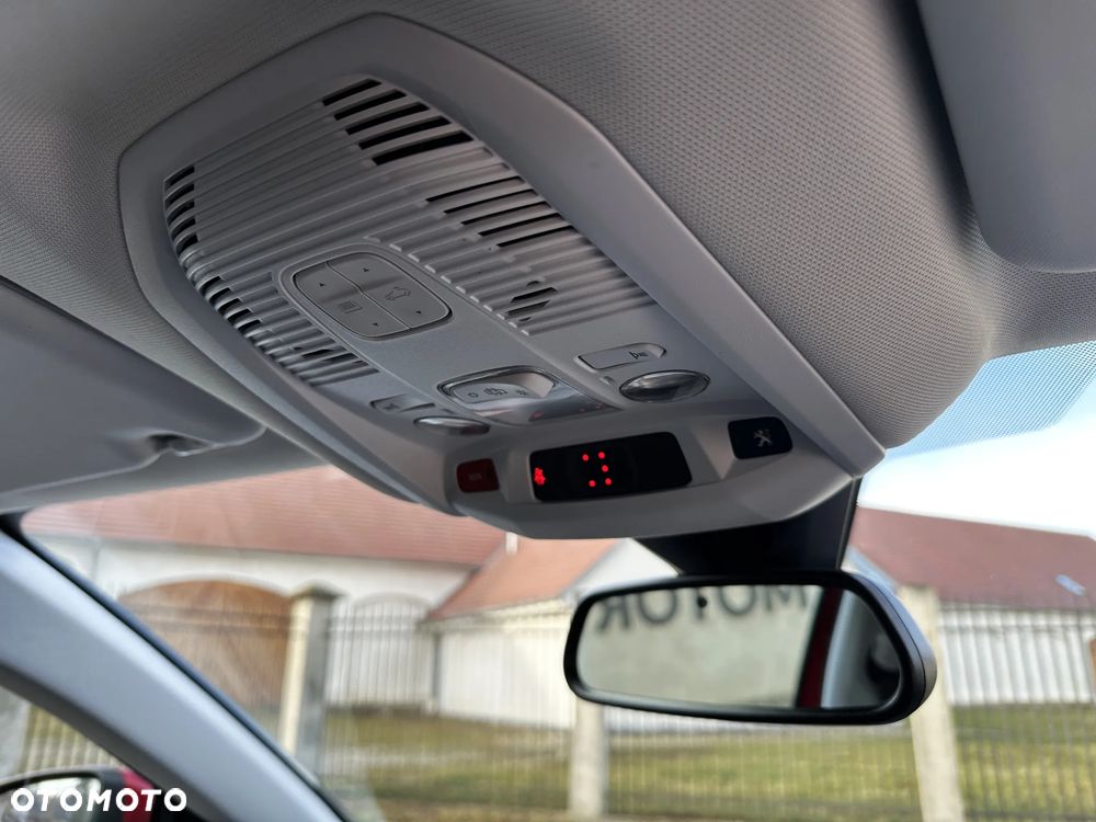 Peugeot 3008 PureTech 130 Stop & Start Allure - 33