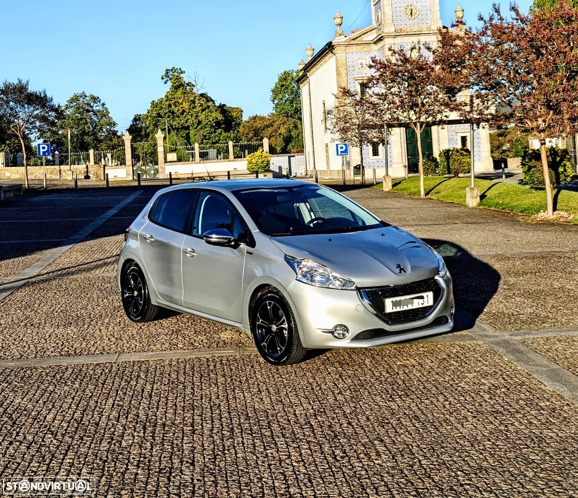 Peugeot 208 1.2 PureTech Style - 1