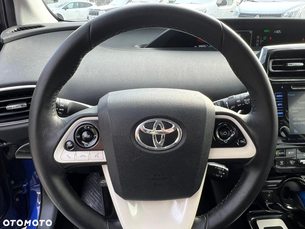 Toyota Prius Hybrid - 8