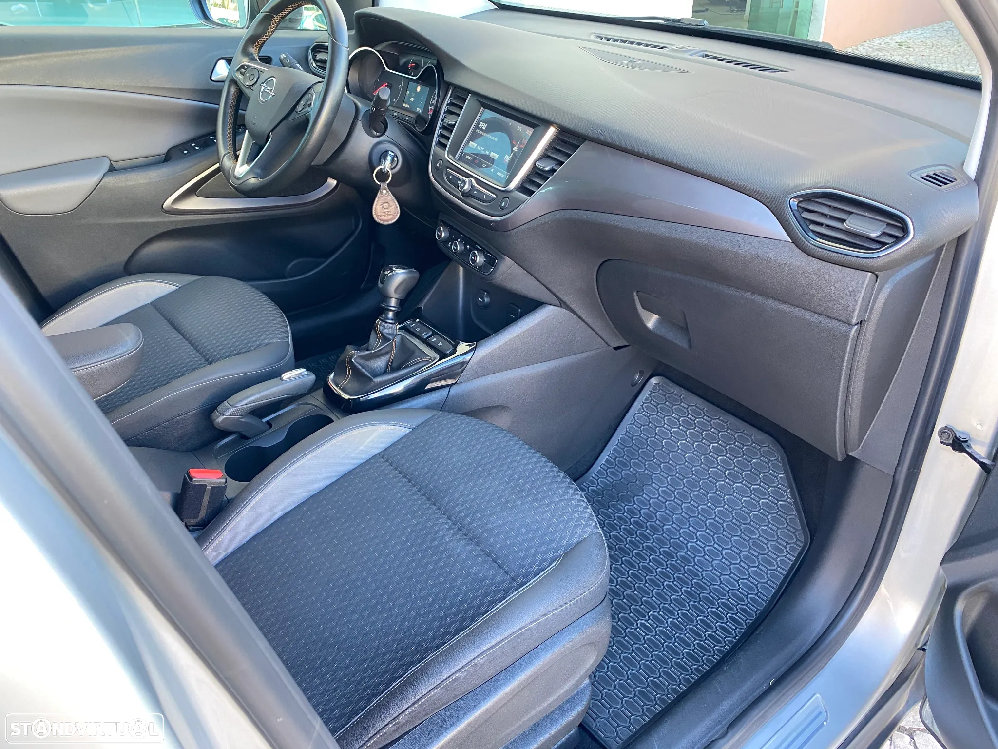 Opel Crossland X 1.6 CDTi Innovation - 42