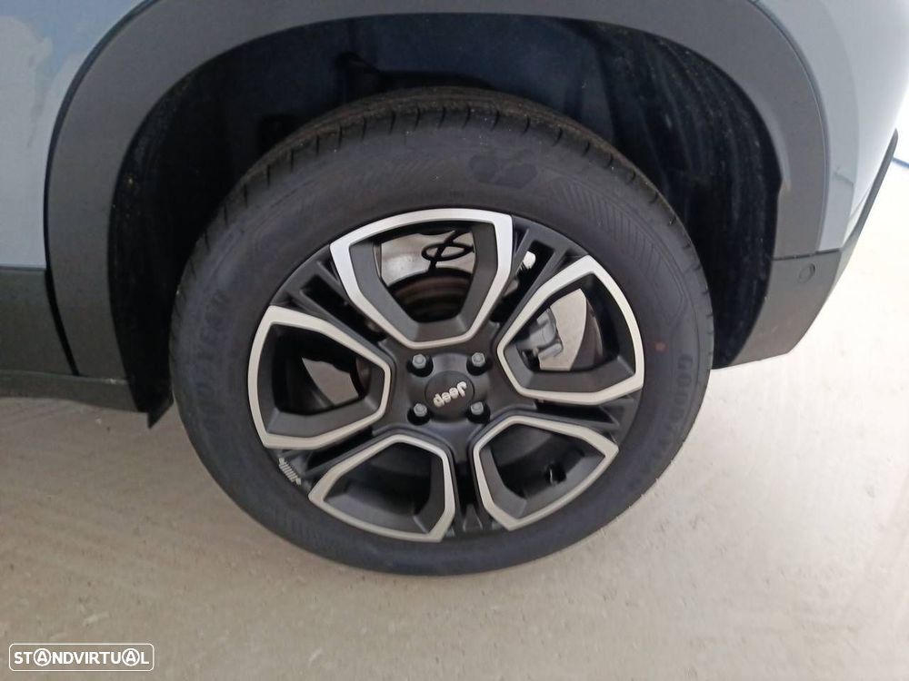 Jeep Avenger 1.2 GSE T3 Altitude - 11