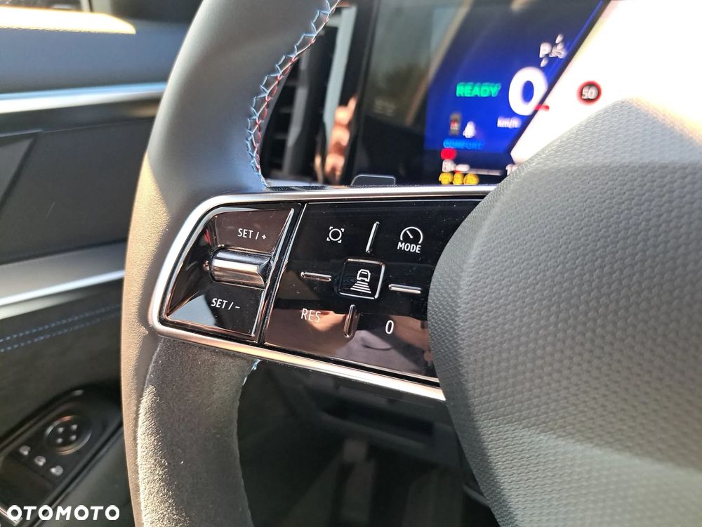 Renault Espace 1.2 E-Tech Full Hybrid 200 esprit Alpine MMT 5os - 17
