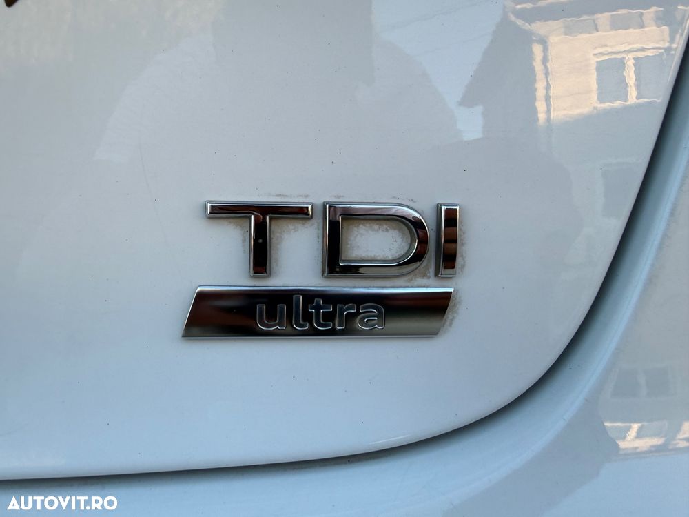 Audi A6 Avant 2.0 TDI Ultra S tronic - 12