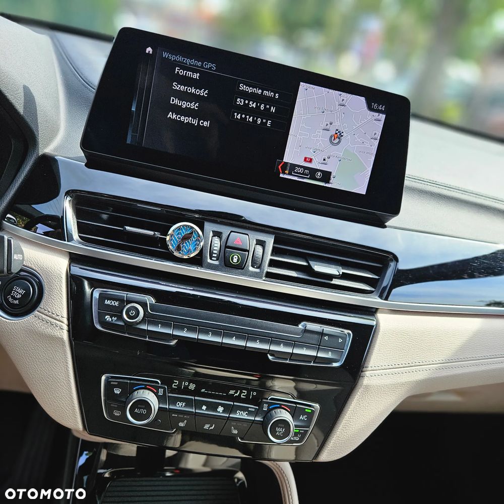BMW X1 xDrive20i M Sport - 18
