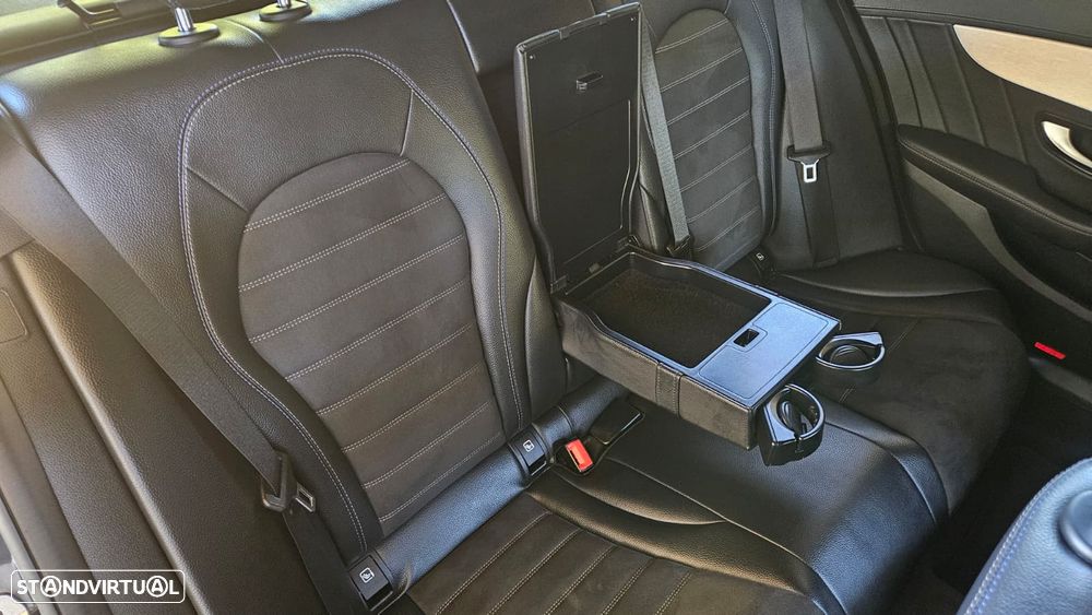 Mercedes-Benz C 300 de AMG Line - 37