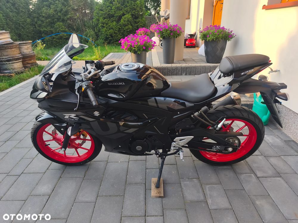 Suzuki GSX-R - 7