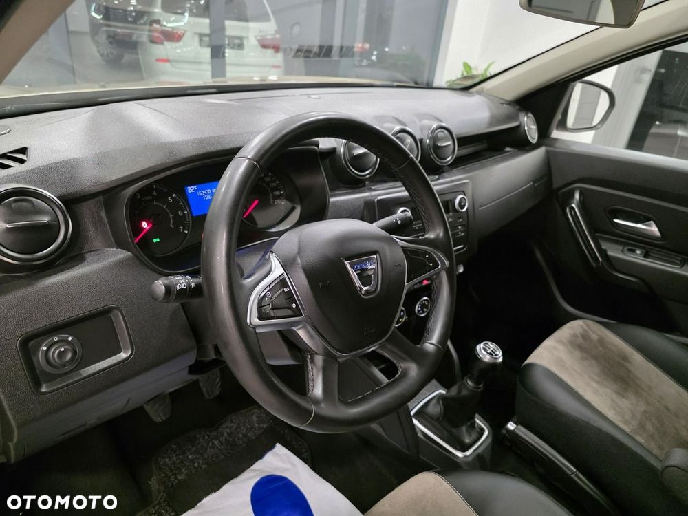 Dacia Duster 1.6 SCe Essential - 12