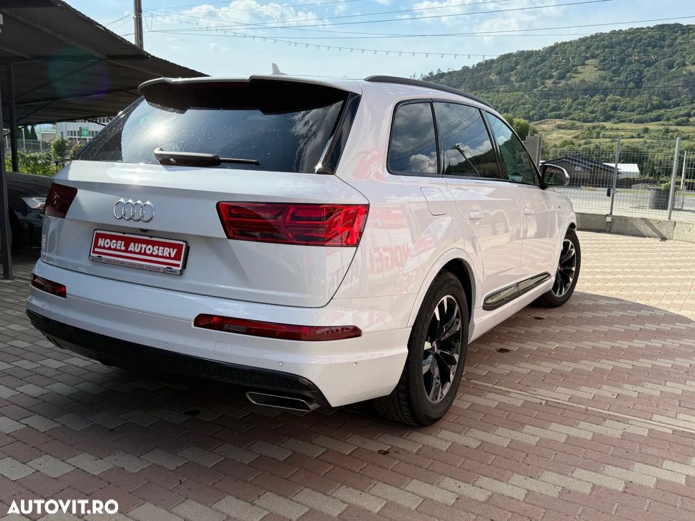 Audi Q7 3.0 50 TDI quattro Tiptronic S Line - 5