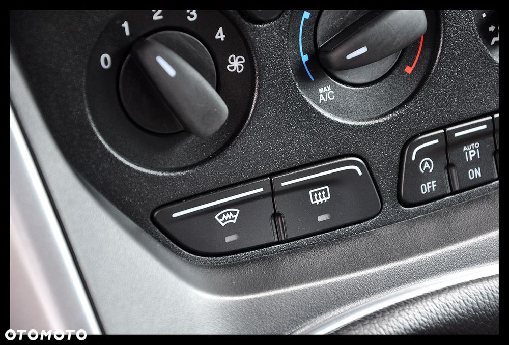 Ford C-MAX 1.6 EcoBoost Start-Stop-System Business Edition - 29
