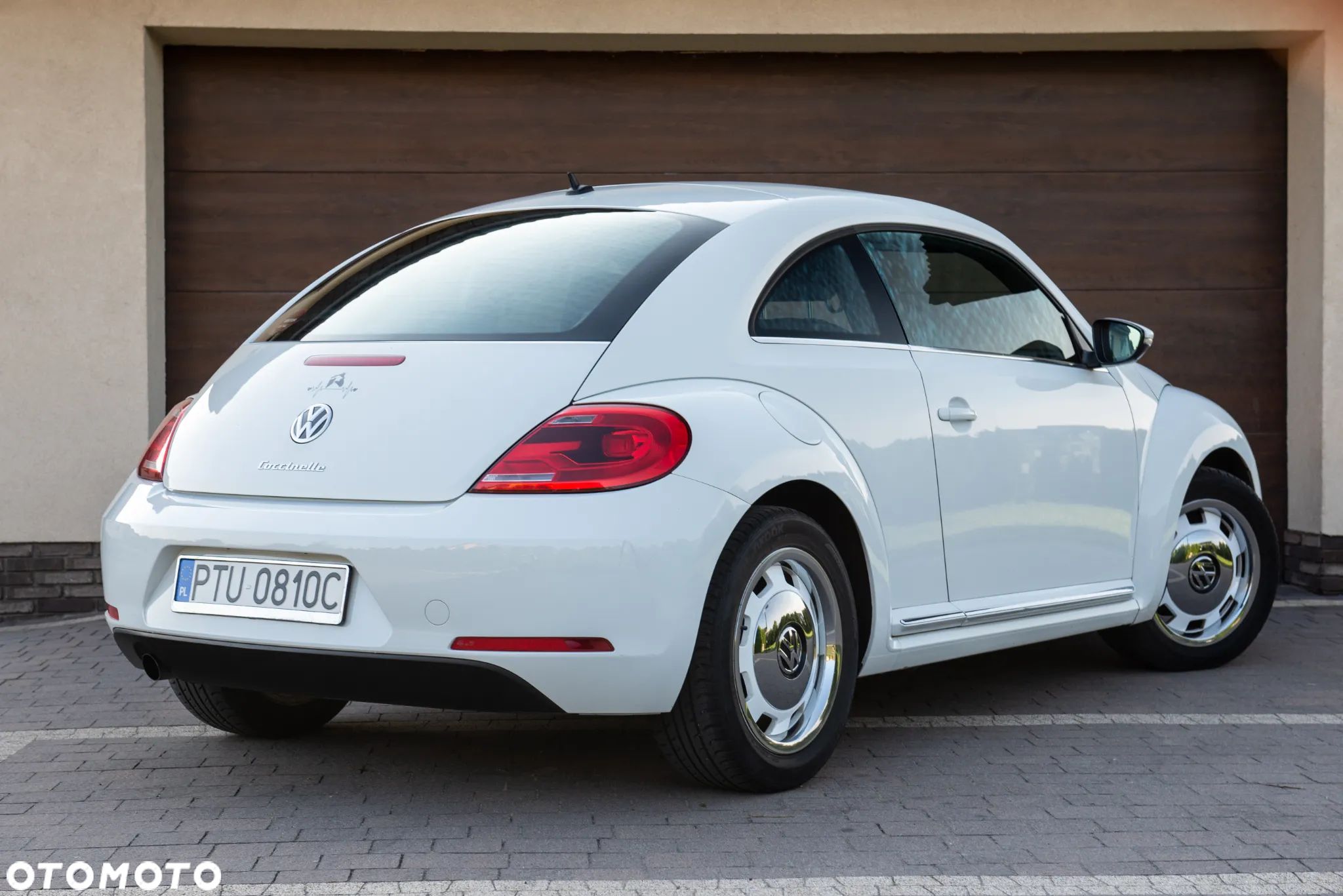 Volkswagen Beetle 1.6 TDI Design - 1
