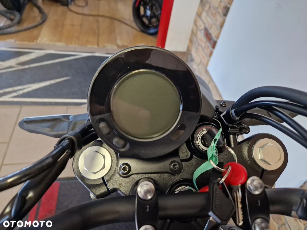 Kawasaki Eliminator 500 - 13