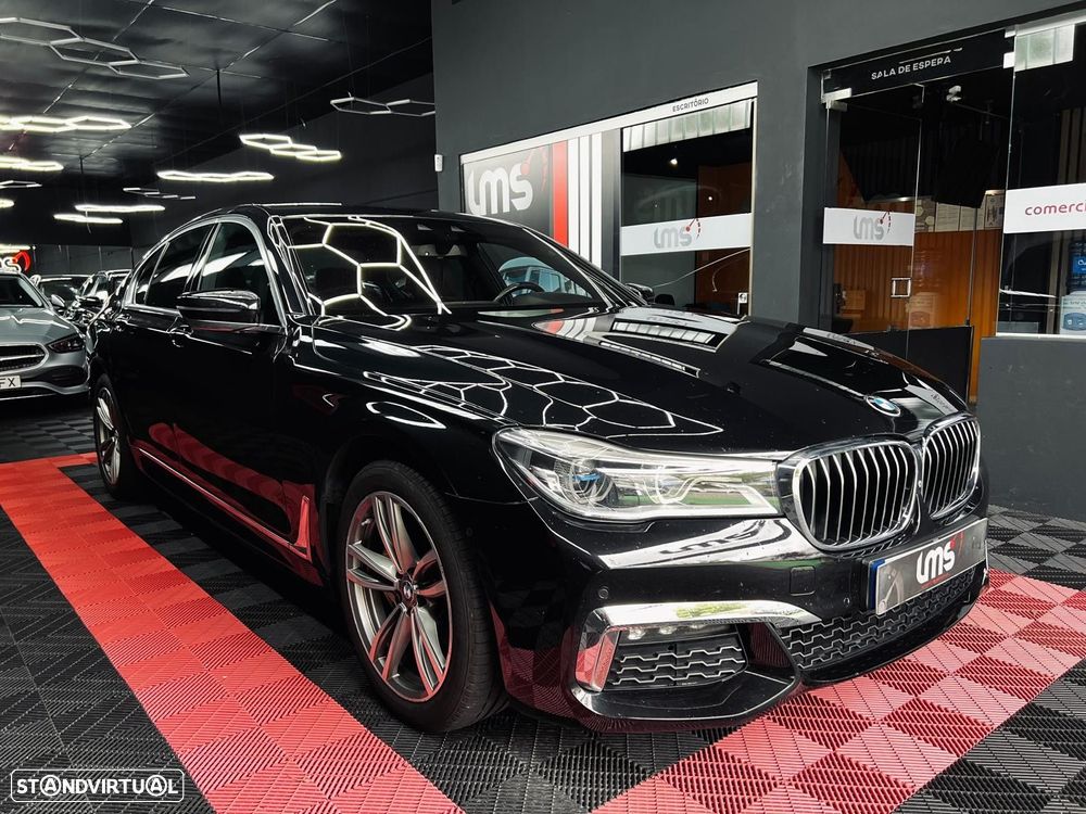 BMW 740 d xDrive Pack M - 2