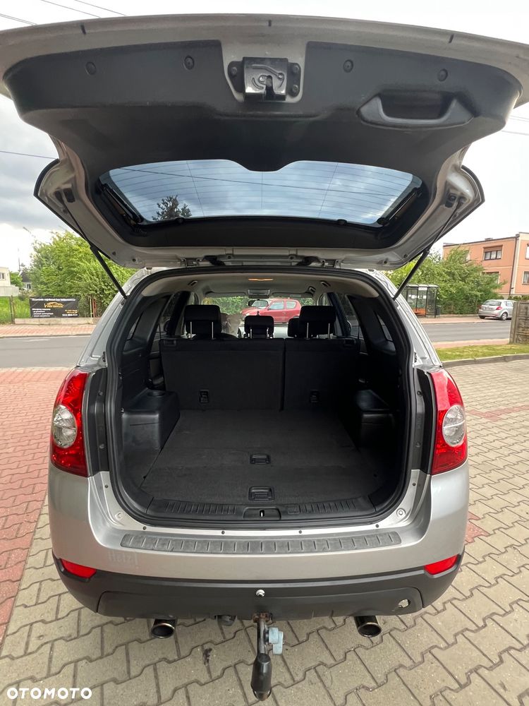 Chevrolet Captiva 2.4 2WD 5 Sitzer LS - 14