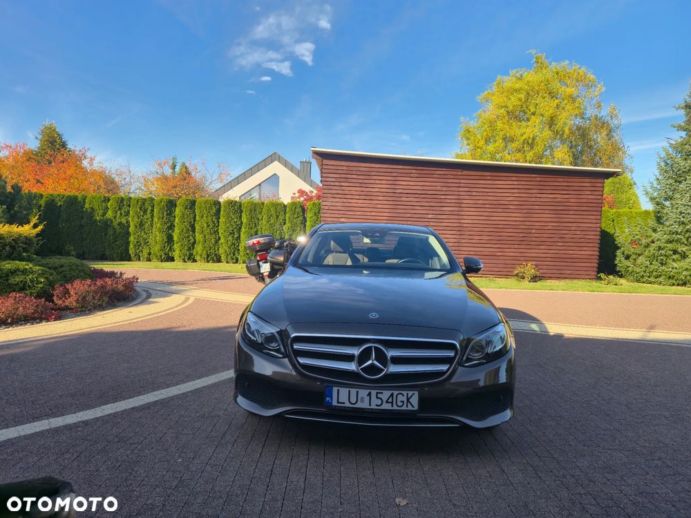 Mercedes-Benz Klasa E 220 d 4-Matic 9G-TRONIC - 10